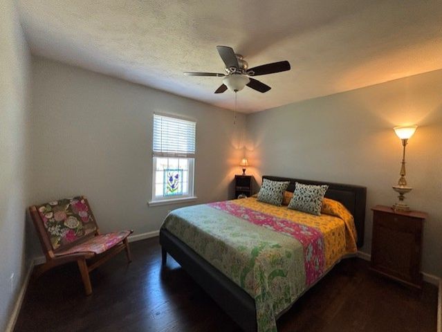 1014 Post Oak Dr, Dickson, TN 37055