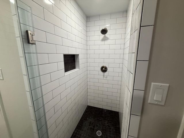 10130 Sagedale Drive, Houston, TX 77089