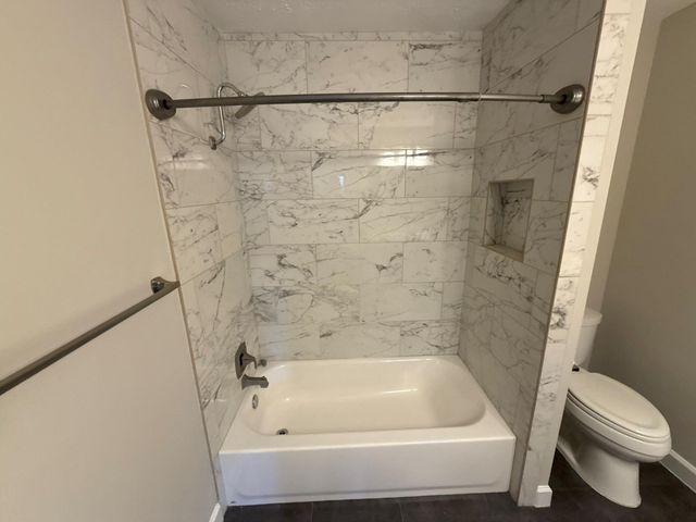 10130 Sagedale Drive, Houston, TX 77089