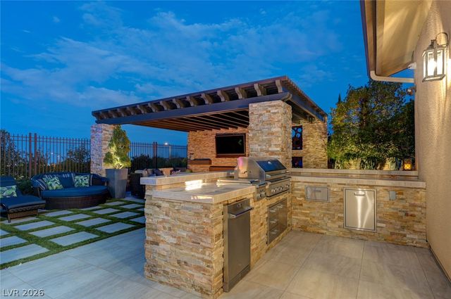 274 Evante Street, Las Vegas, NV 89138