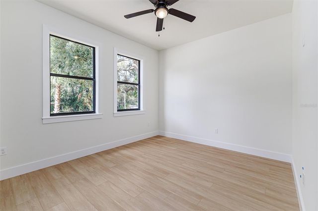 7907 N GREENWOOD AVENUE, Tampa, FL 33604