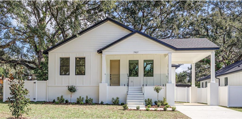 7907 N GREENWOOD AVENUE, Tampa, FL 33604