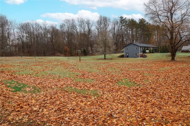 470 N Liberty Rd, Liberty Twp, PA 16127