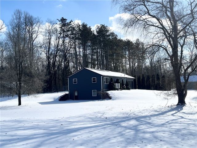 470 N Liberty Rd, Liberty Twp, PA 16127