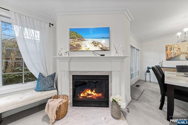 208 Cambridge Drive, Ramsey, NJ 07446