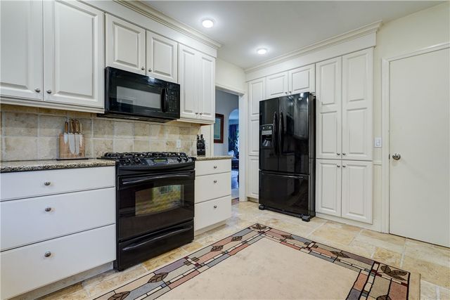 380 Hillside Avenue, Rochester, NY 14610