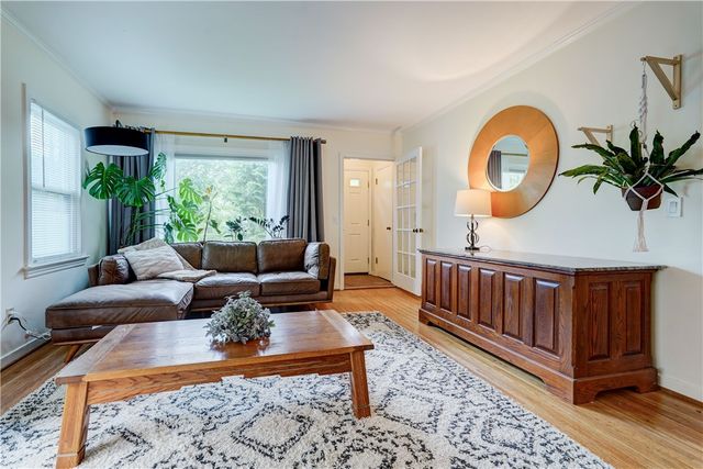 380 Hillside Avenue, Rochester, NY 14610