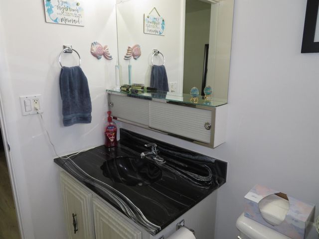 701 Lori Drive 103, Palm Springs, FL 33461