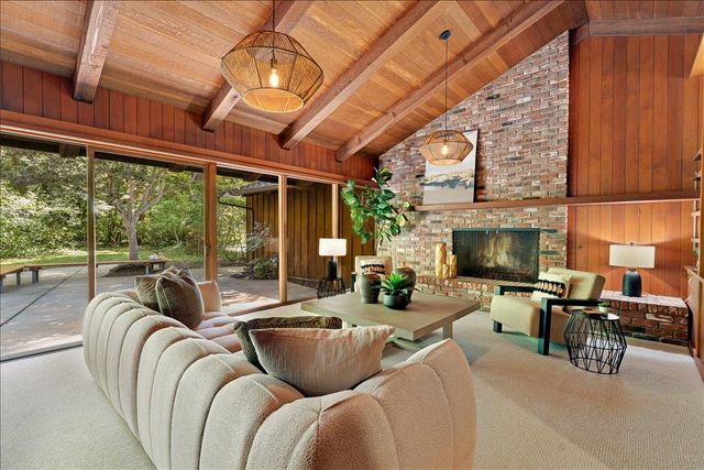 230 Isbel Drive, Santa Cruz, CA 95060