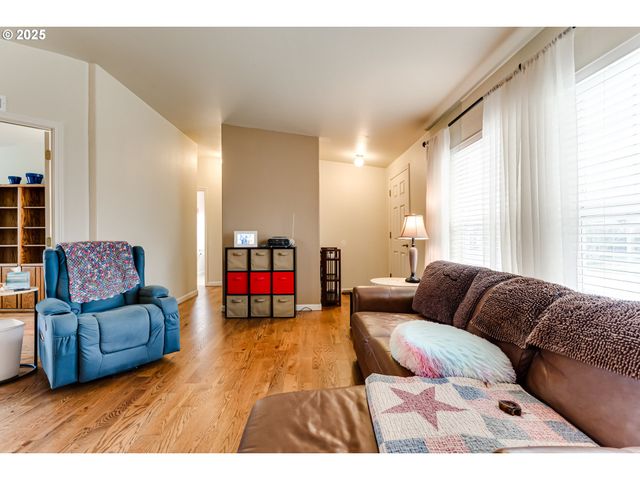 2350 N TERRY St 88, Eugene, OR 97402