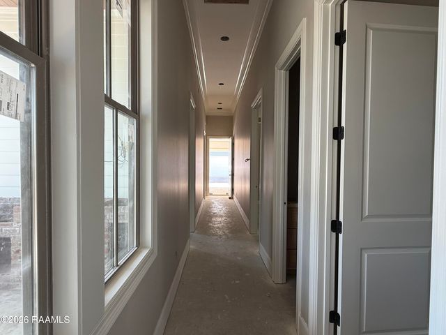 105 Hedgemoore Court, Youngsville, LA 70592