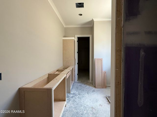 105 Hedgemoore Court, Youngsville, LA 70592