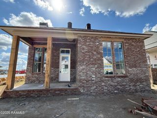 105 Hedgemoore Court, Youngsville, LA 70592