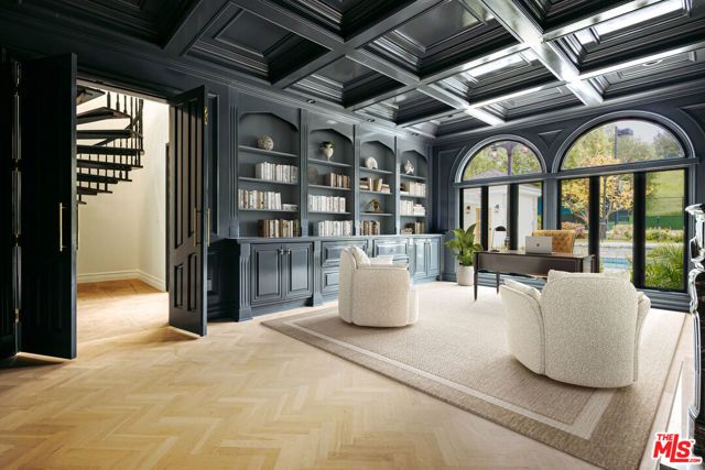 20608 Chatsboro Drive, Woodland Hills (los Angeles), CA 91364