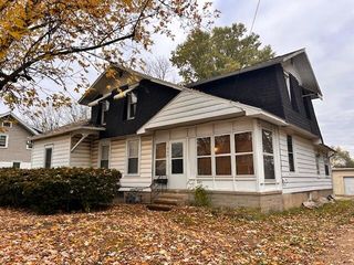 842 Capital Avenue, Battle Creek, MI 49017