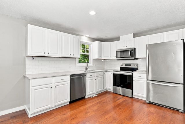 160 E Main Street, Norton, MA 02766