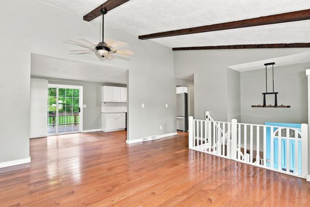 160 E Main Street, Norton, MA 02766