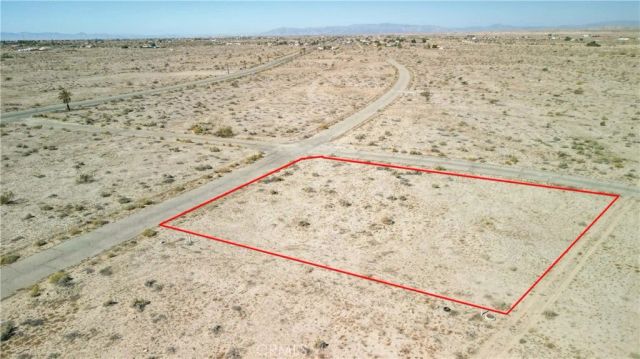 2710 Henshaw, Thermal, CA 92274