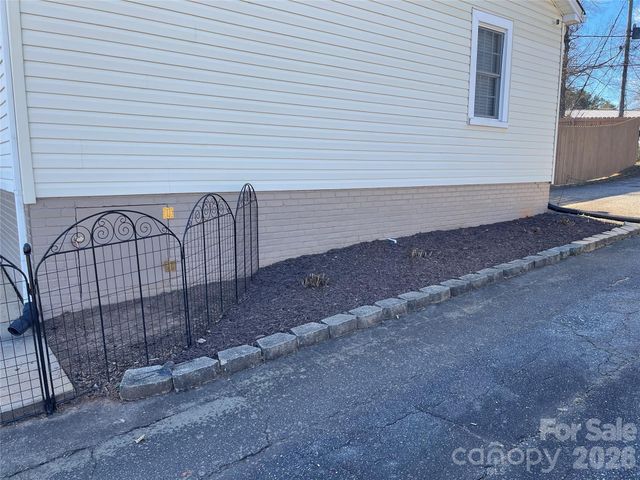 268 Oakland Road, Spindale, NC 28160