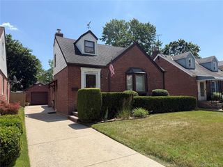 20938 Whitehall Terrace, Queens Village, NY 11427