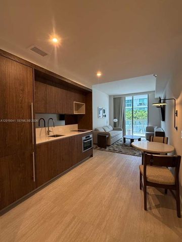 1611 SW 2nd ave 510, Miami, FL 33129