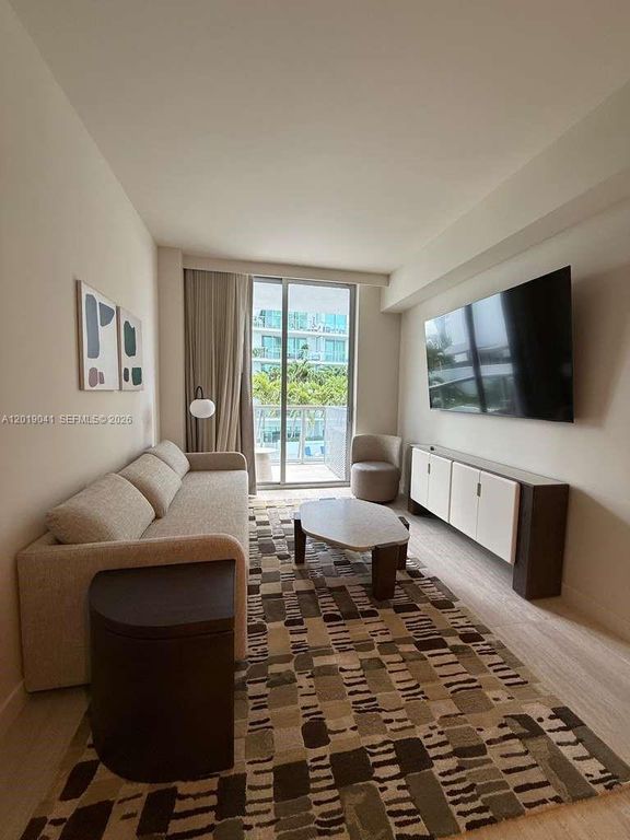1611 SW 2nd ave 510, Miami, FL 33129