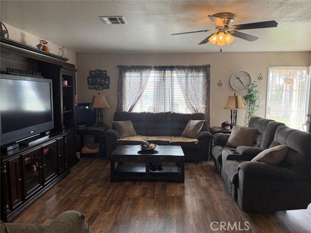 5109 Center, Modesto, CA 95357