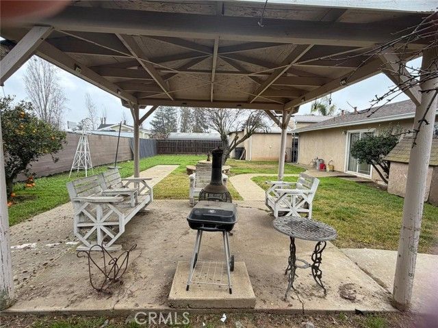 5109 Center, Modesto, CA 95357