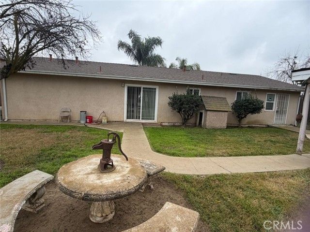 5109 Center, Modesto, CA 95357