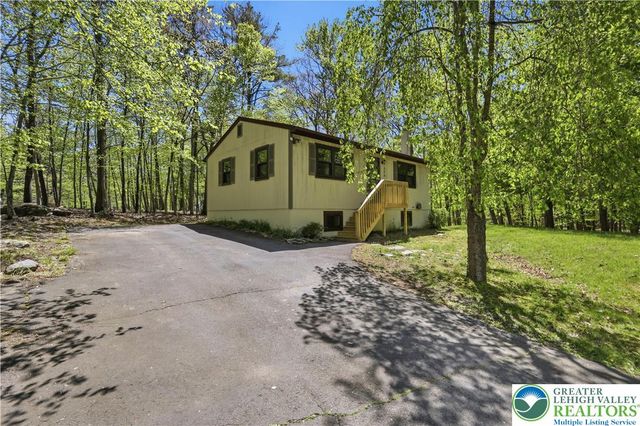 505 Chipmunk Road, Lehman Twp, PA 18324