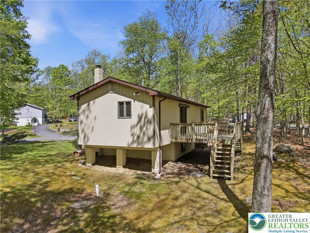 505 Chipmunk Road, Lehman Twp, PA 18324