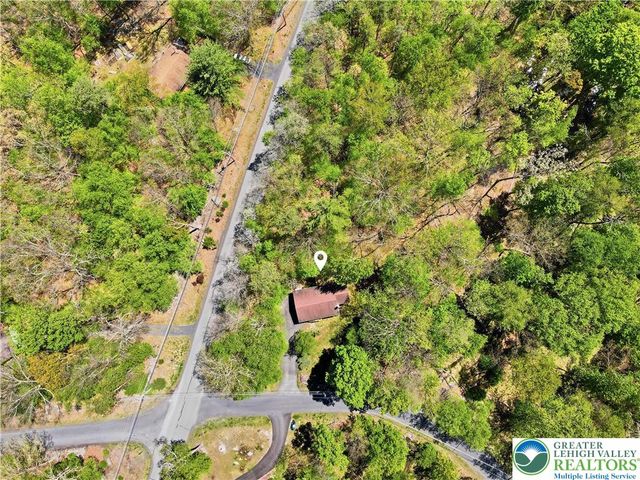 505 Chipmunk Road, Lehman Twp, PA 18324