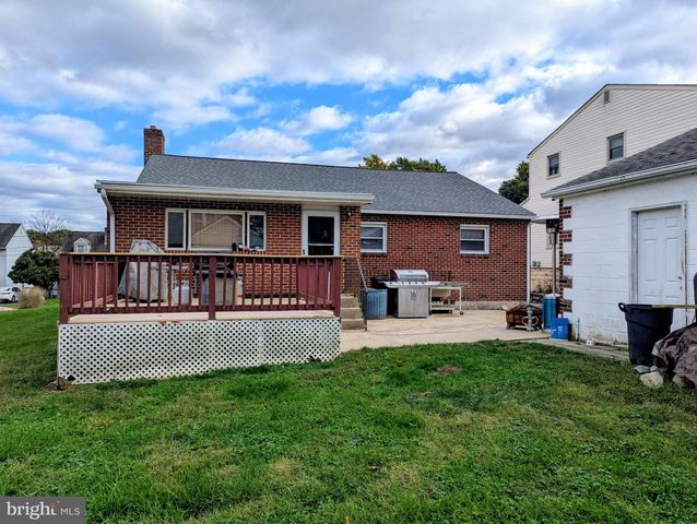 158 RIDGE BLVD, Brookhaven, PA 19015