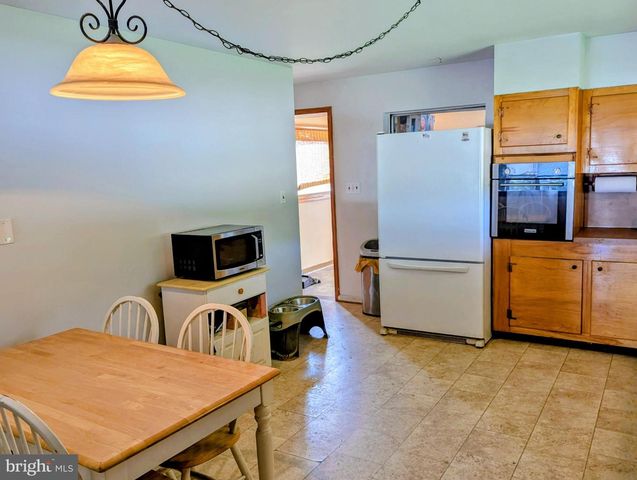 158 RIDGE BLVD, Brookhaven, PA 19015