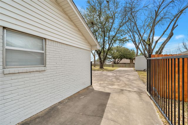 808 N 65th Street, Waco, TX 76710