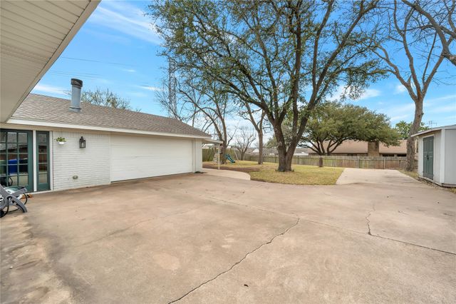 808 N 65th Street, Waco, TX 76710