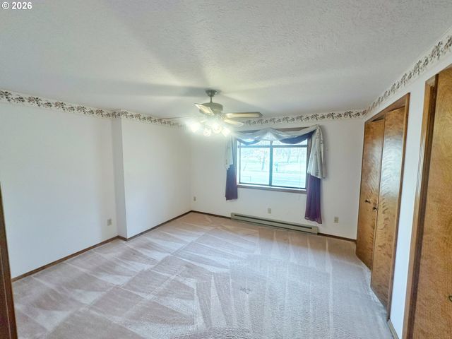 10710 S MCALISTER Rd, Island City, OR 97850