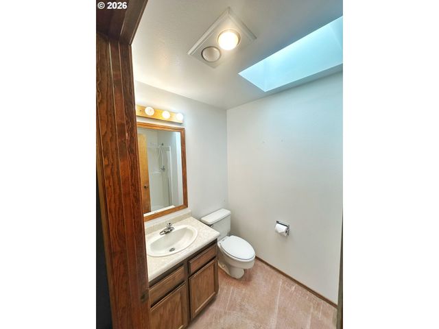 10710 S MCALISTER Rd, Island City, OR 97850