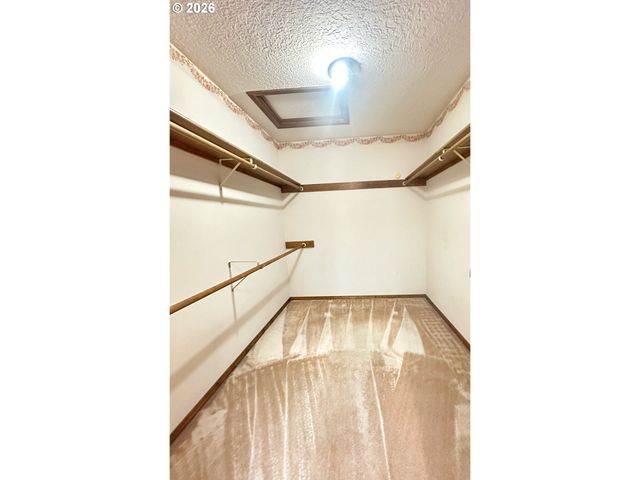 10710 S MCALISTER Rd, Island City, OR 97850