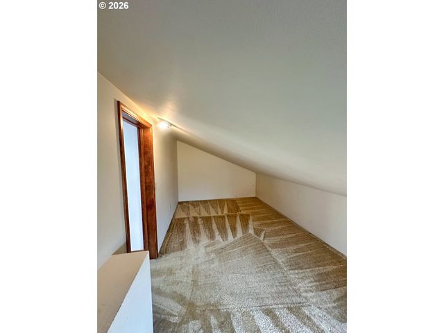 10710 S MCALISTER Rd, Island City, OR 97850