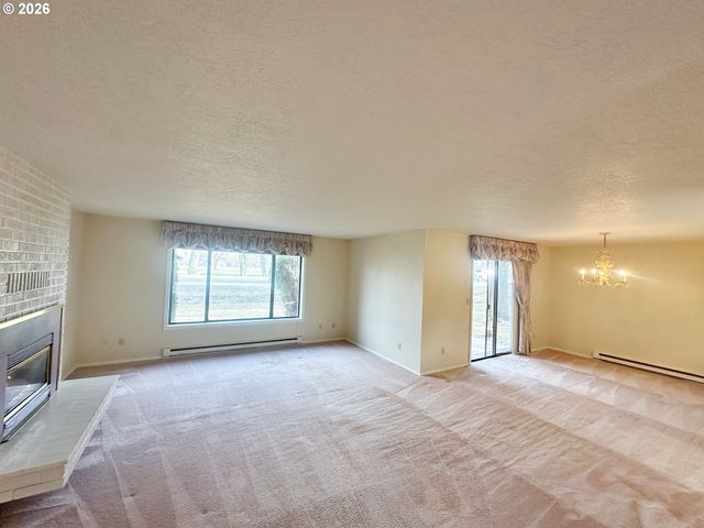 10710 S MCALISTER Rd, Island City, OR 97850