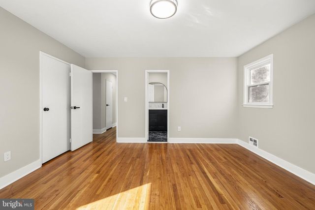 641 YDV-HAM SQUARE, Hamilton, NJ 08691