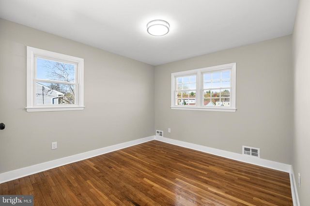 641 YDV-HAM SQUARE, Hamilton, NJ 08691