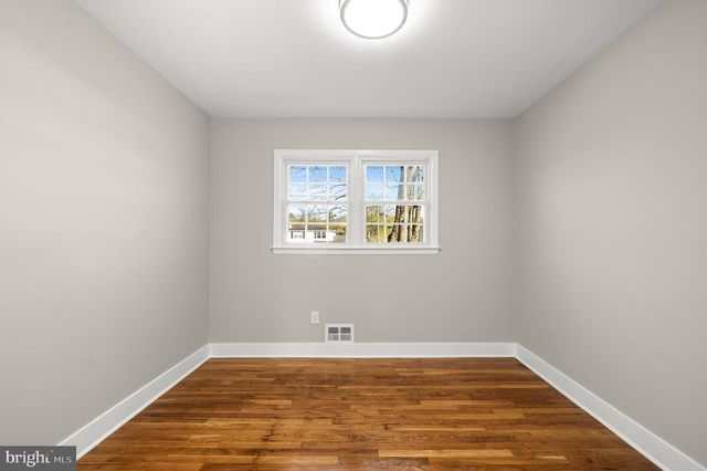 641 YDV-HAM SQUARE, Hamilton, NJ 08691