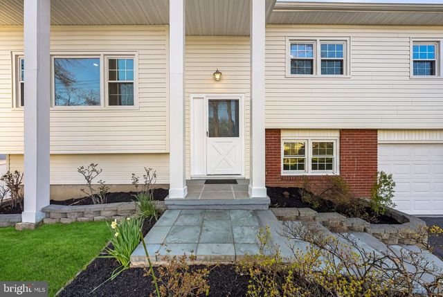 641 YDV-HAM SQUARE, Hamilton, NJ 08691