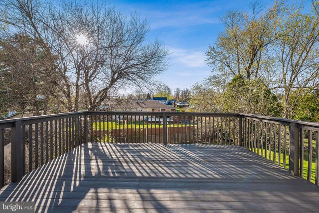 641 YDV-HAM SQUARE, Hamilton, NJ 08691
