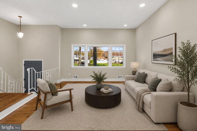 641 YDV-HAM SQUARE, Hamilton, NJ 08691