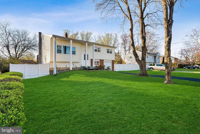 641 YDV-HAM SQUARE, Hamilton, NJ 08691