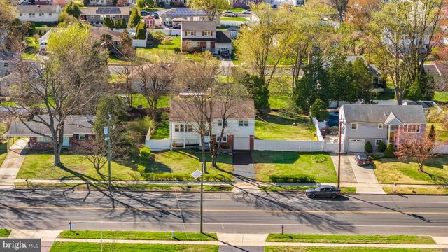 641 YDV-HAM SQUARE, Hamilton, NJ 08691