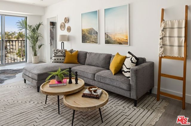 2600 S Sepulveda Boulevard 210, Los Angeles, CA 90064